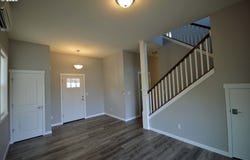 1413 E 16TH St, TheDalles, OR 97058