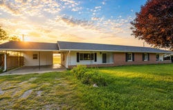 3274 N State Highway AB, Springfield, MO 65803