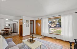 799 W TAMARACK Ave, Hermiston, OR 97838