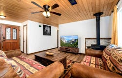 51159 Road 632, OAKHURST, CA 93644