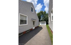 21419 Libby Road, Maple Heights, OH 44137