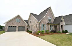 1308 Highline Dr, Tupelo, MS 38801