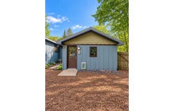 5274 Karlin Road, Interlochen, MI 49643