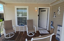 35 7th St W, Nokomis, FL 34275