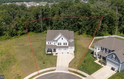 2375 HAWKSHILL Drive, JEFFERSONTON, VA 22724