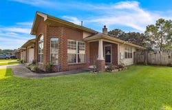 675 Edith Ln, Pensacola, FL 32534