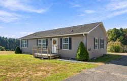 564 Jerry Lane NE, Check, VA 24072