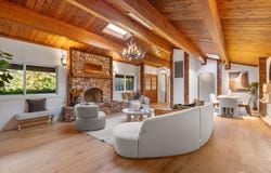 686 Wilson AVE, Novato, CA 94947