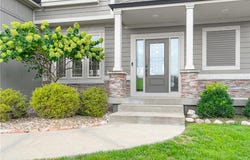 400 Yolanda Circle, Kearney, MO 64060