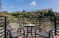 6641 Seabluff Dr, Los Angeles, CA 90094