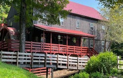 352 TYE RIVER TPKE, VESUVIUS, VA 24483