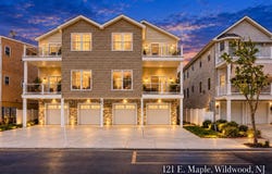 121 E Maple Avenue, Wildwood, NJ 08260