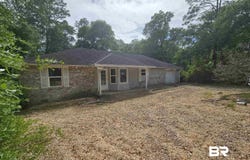 2700 Pine Ridge Drive, Lillian, AL 36549