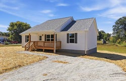 593 Doyle Street, Doyle, TN 38559