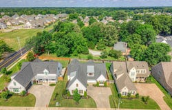 1283 BELFAIR Dr, Collierville, TN 38017