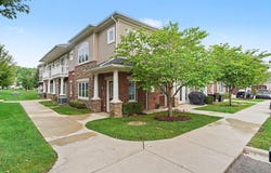 5527 Arbor Chase Drive, Ann Arbor, MI 48103