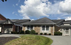 604 CARRIAGE DR, BECKLEY, WV 25801