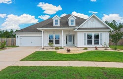 15 E Oak Trees Lane, Freeport, FL 32439