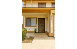 2046 E Laura Avenue, Visalia, CA 93292