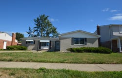 22825 Newberry Street, Saint Clair Shores, MI 48080