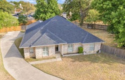 301 Morrison Court, Euless, TX 76039