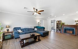 423 E Beaver Street, Jenks, OK 74037