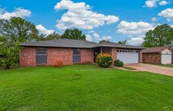 4901 Rolling Meadows Road, Bartlesville, OK 74006
