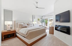 3220 E SIERRA Street, Phoenix, AZ 85028