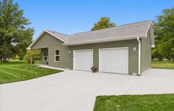 808 Washington Ave, Pacific Junction, IA 51561