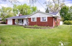 4666 E Dunbar Rd, Monroe, MI 48161