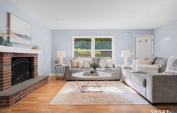 18 Hilltop Drive, Ellington, CT 06029