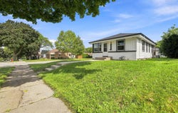 2002 S 97th St, West Allis, WI 53227