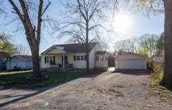 1711 N Ash Street, Nevada, MO 64772