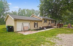 3620 Klender Road, Rhodes, MI 48652-9736