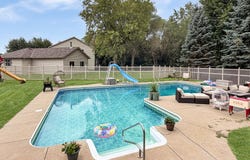 1910 Temminck Rd, Saint Cloud, MN 56301