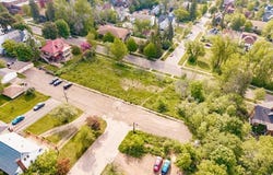 E 2nd St, Duluth, MN 55812