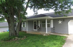 547 N Dill Street, Marshfield, MO 65706