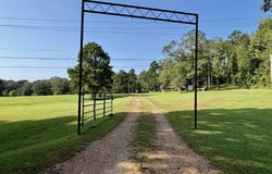 5267 Tank Road, Terry, MS 39170