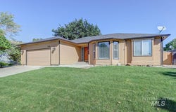 1560 E Falconrim Ct, Eagle, ID 83616