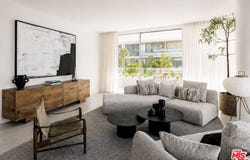 9200 Wilshire Blvd, Beverly Hills, CA 90212