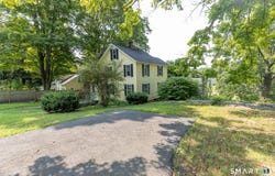 49 Essex Street, Deep River, CT 06417