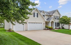 4734 Briarcroft Drive, St Charles, MO 63304