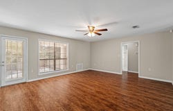 5 Windlass Dr, Hattiesburg, MS 39402