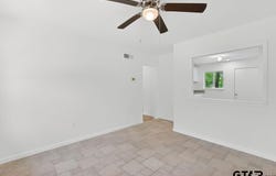 327 Randolph St, Lone Star, TX 75668