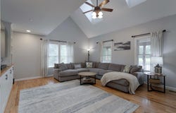 12 Spring Ridge Ln, Fairfield, VA 24435