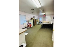 811 Grand Avenue E, Ponca City, OK 74601