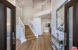 15916 Daniel Ln, Encino, CA 91436
