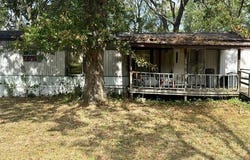 505 Elm Street, Leslie, AR 72645