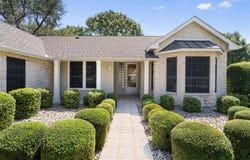 108 Cattle Trail Way, Georgetown, TX 78633