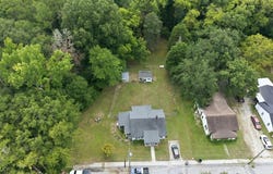 410 Perry St, Abbeville, SC 29620